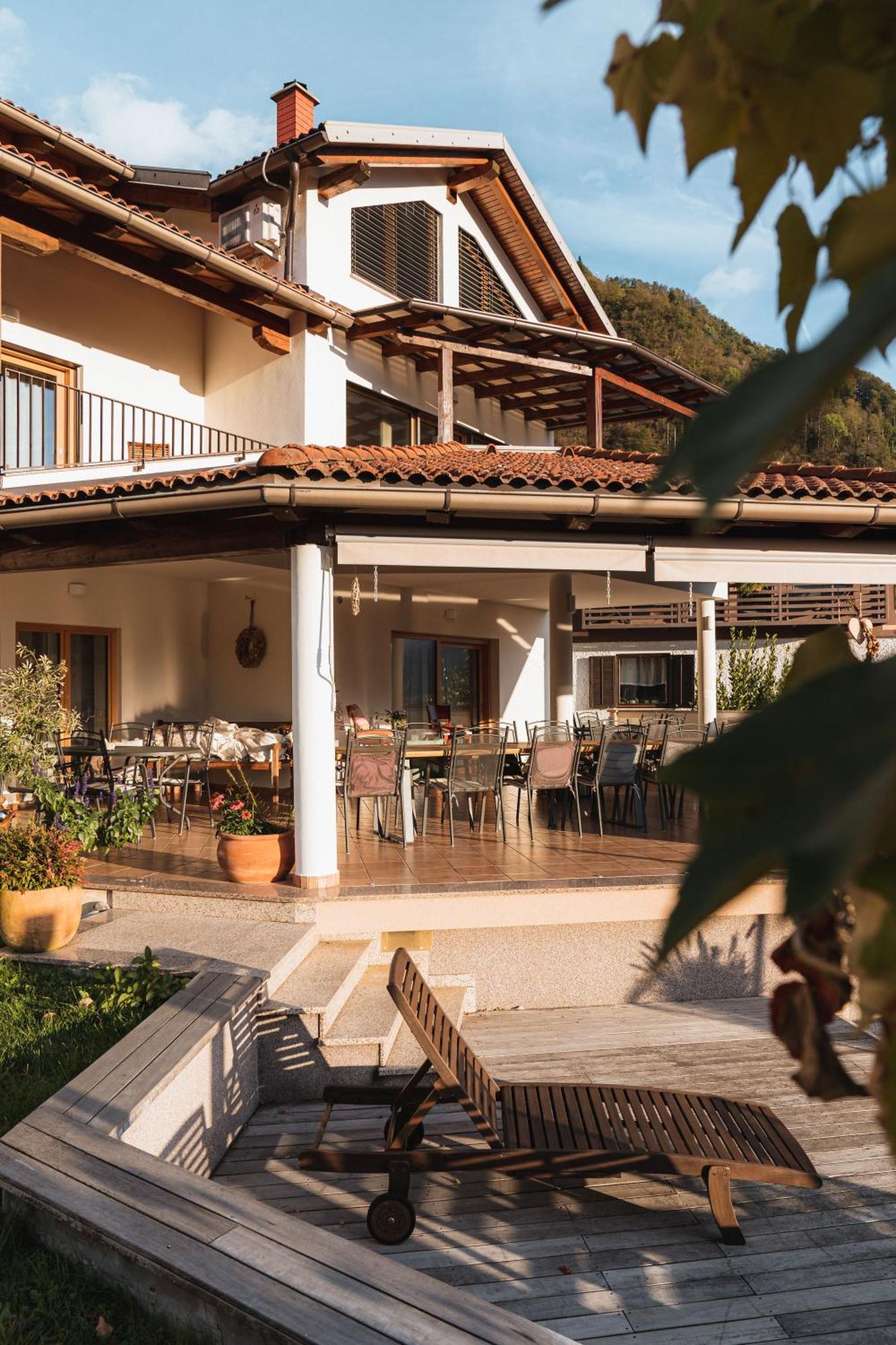 Hotel Penzion Kobala Tolmin Exterior photo
