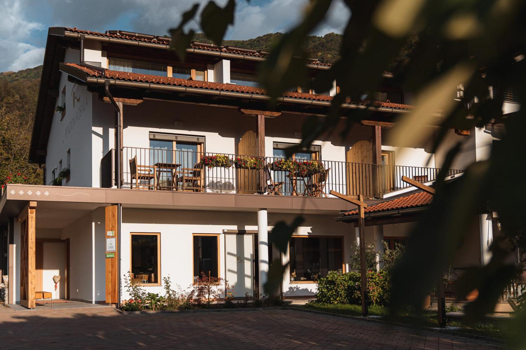 Hotel Penzion Kobala Tolmin Exterior photo
